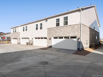 6535 Nepal St, Aurora, CO 80019