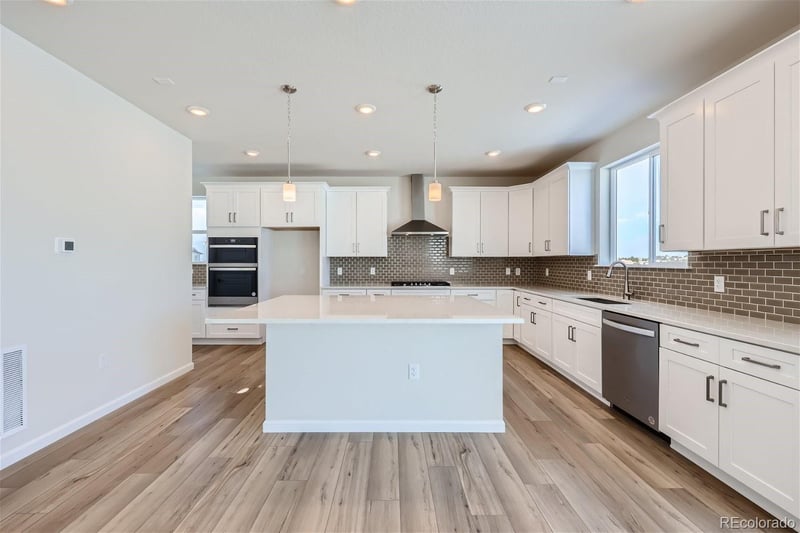 1441 Loraine Cir N, Erie, CO 80026