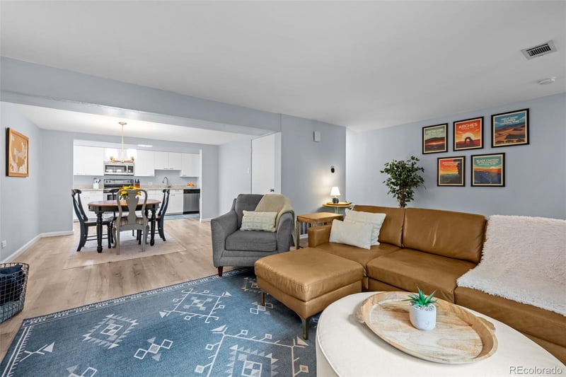 2869 S Locust St, Denver, CO 80222