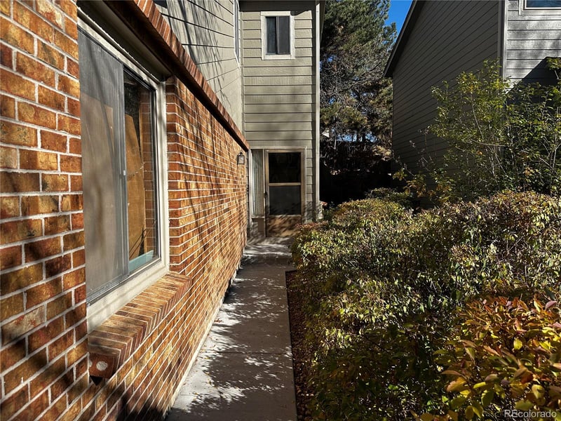 7154 E Dry Creek Cir, Centennial, CO 80112