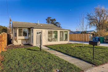 7030 Grape St, Commerce, CO 80022