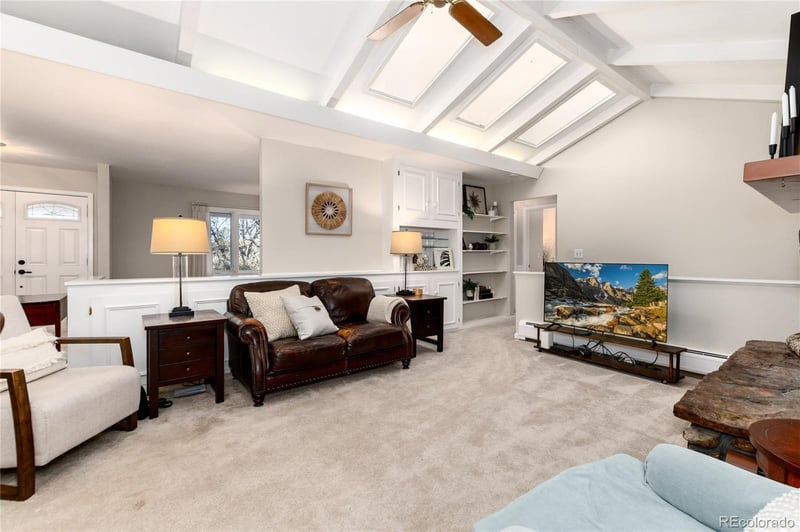 9369 Palomino Dr, Castle Rock, CO 80108