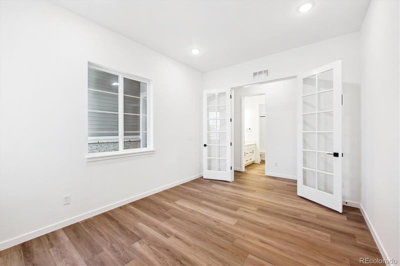 3813 Emerald Shore Cir, Loveland, CO 80538