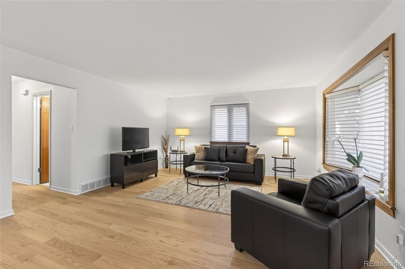 2555 Lewis Ct, Lakewood, CO 80215