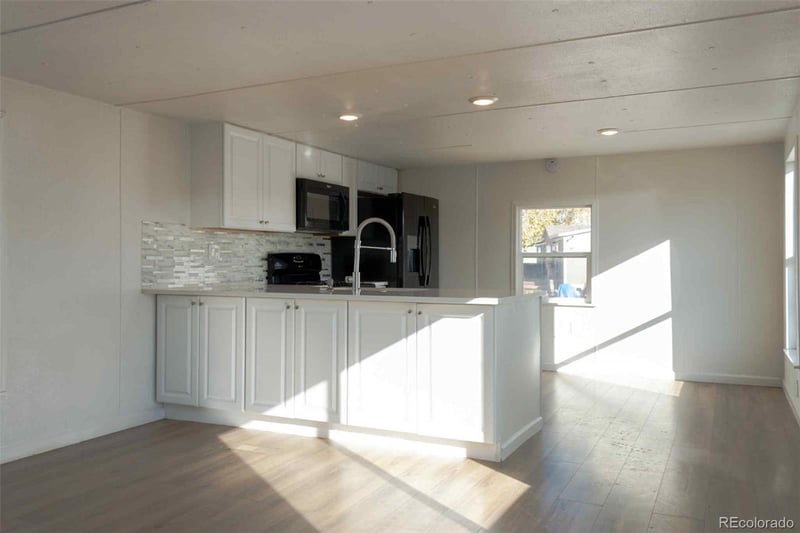 35 Royal M H Pk #35, Byers, CO 80103