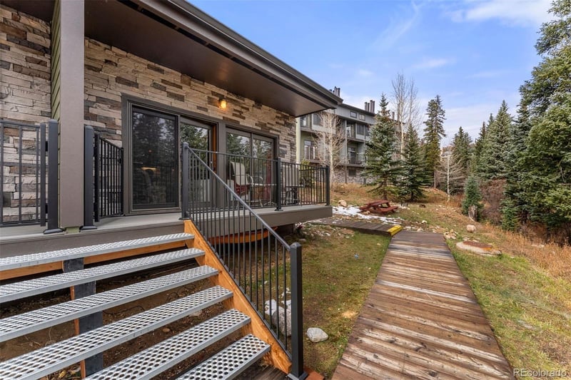 10500 Ryan Gulch Rd #J-106, Silverthorne, CO 80498
