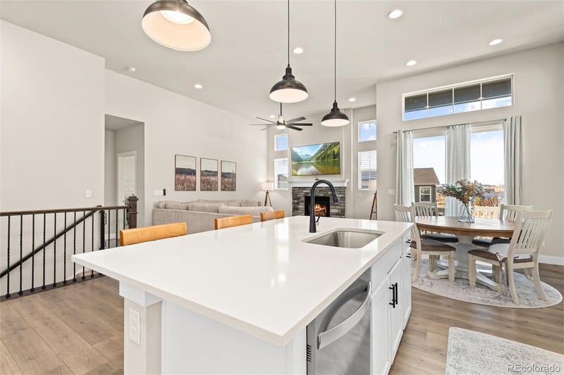 6915 Titus St, Aurora, CO 80016