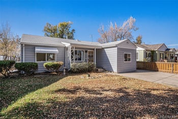 1781 Oakland St, Aurora, CO 80010