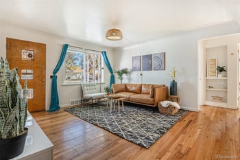 1781 Oakland St, Aurora, CO 80010