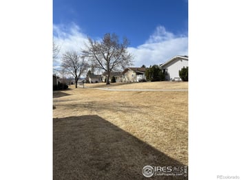 19 Douglas Dr, Broomfield, CO 80020