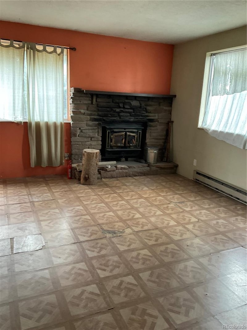 87 Circle Rd, Golden, CO 80403