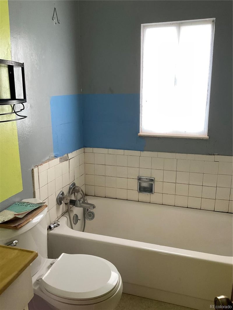 87 Circle Rd, Golden, CO 80403