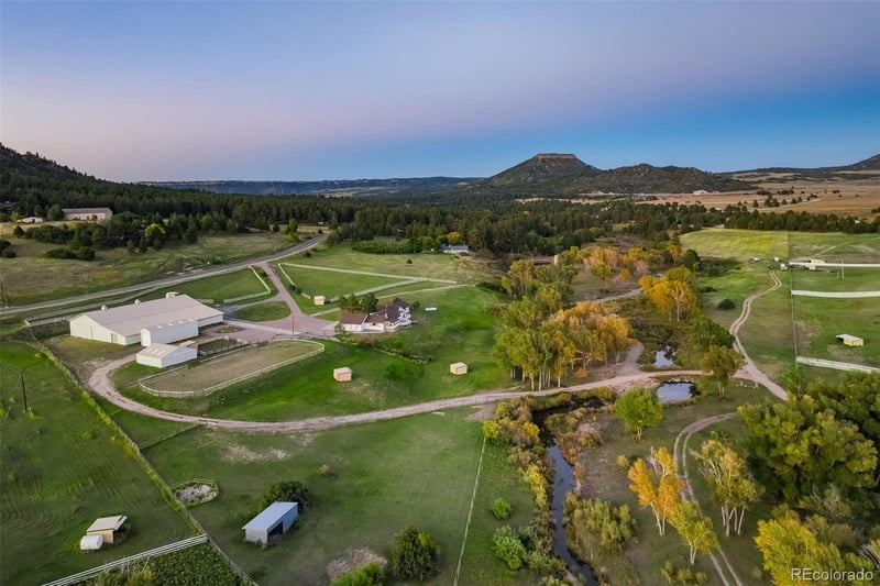 850 Fox Farm Rd, Larkspur, CO 80118
