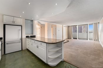 1020 15th St #21L, Denver, CO 80202