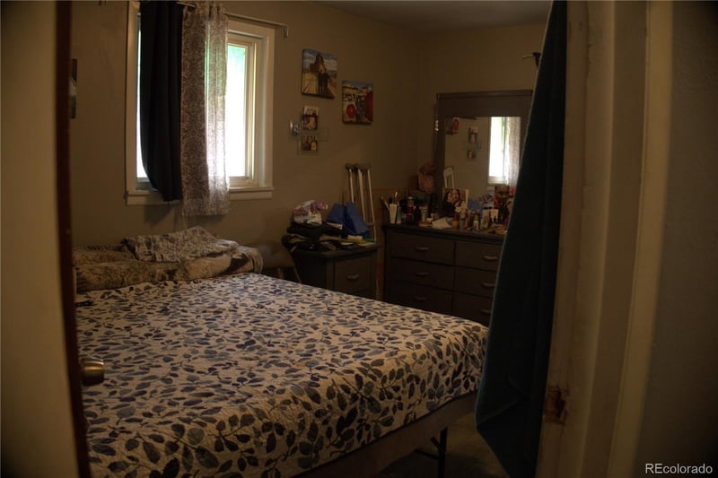 7951 Newport St, Commerce, CO 80022