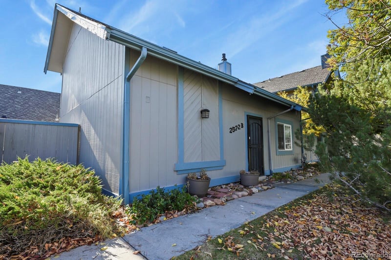 2522 Worchester Ct #B, Aurora, CO 80014