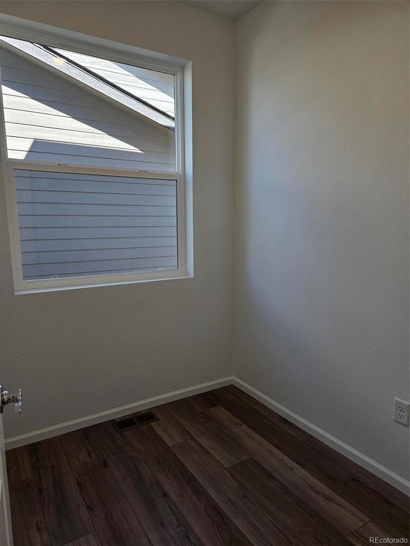 6052 Idlewild Pl, Brighton, CO 80601