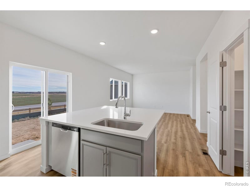 677 Muturu Rd, Johnstown, CO 80534