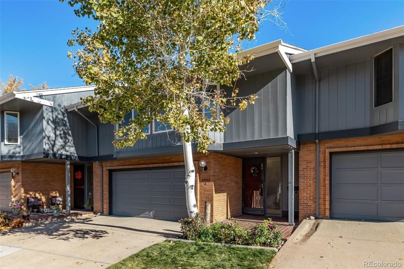 3532 S Hillcrest Dr #4, Denver, CO 80237