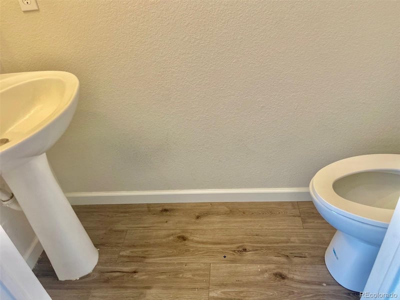 4215 Andes Ct, Denver, CO 80249