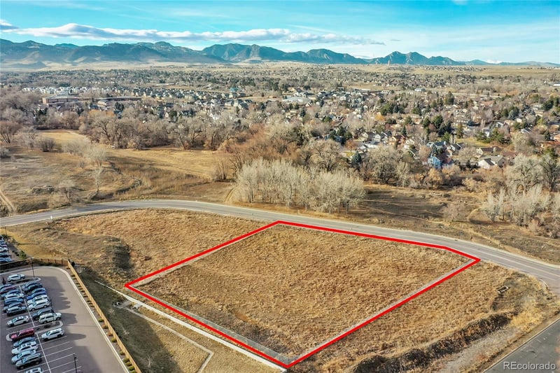 14050 68th Ave, Arvada, CO 80004