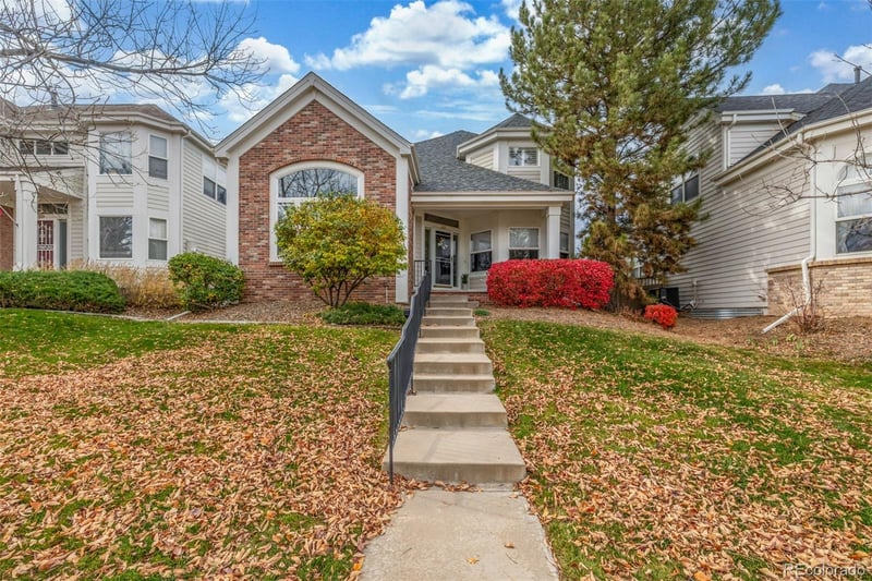 1011 S Valentia St #30, Denver, CO 80247