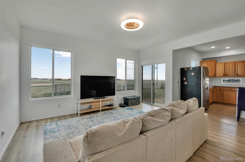 905 Engleby Dr, Colorado Springs, CO 80930