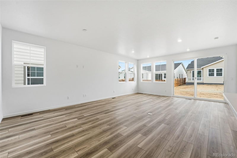 3384 Duquesne Way, Aurora, CO 80019