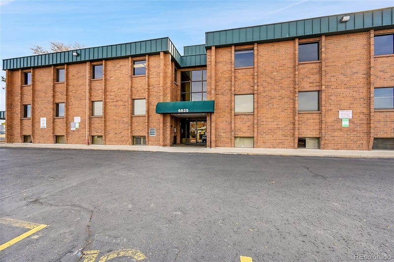 6635 S Dayton St #120, Greenwood Village, CO 80111