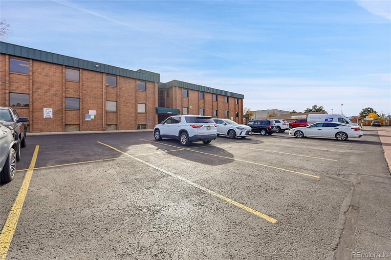 6635 S Dayton St #120, Greenwood Village, CO 80111
