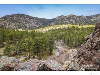 1289 Kiowa Rd, Lyons, CO 80540
