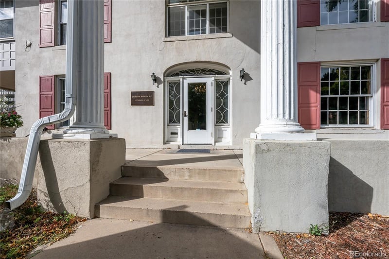 851 Clarkson St, Denver, CO 80218