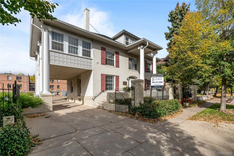 851 Clarkson St, Denver, CO 80218