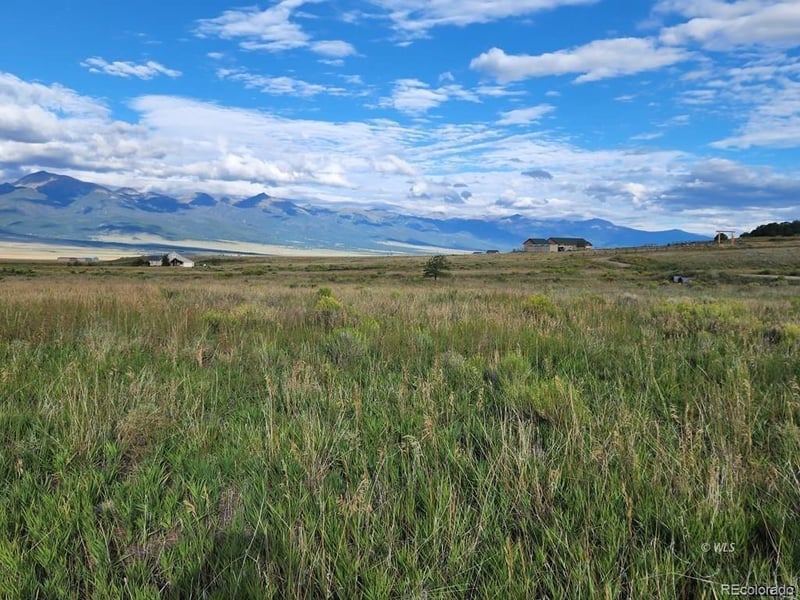 138 Commanche Rd, Westcliffe, CO 81252