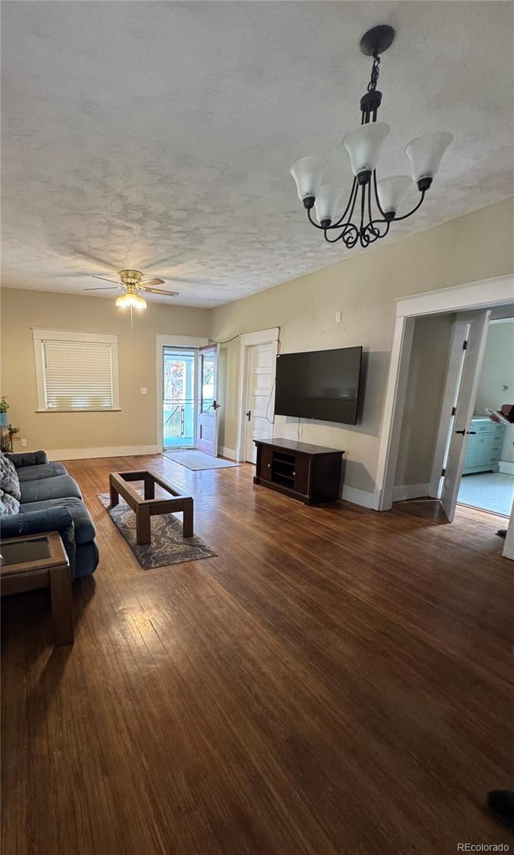502 S Cedar St, Yuma, CO 80759