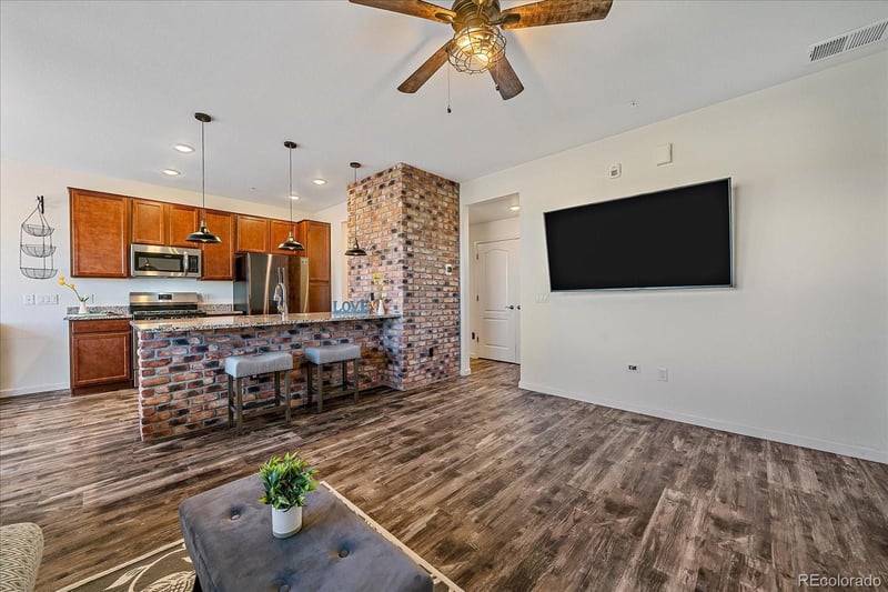 4605 Copeland Loop #104, Highlands Ranch, CO 80126