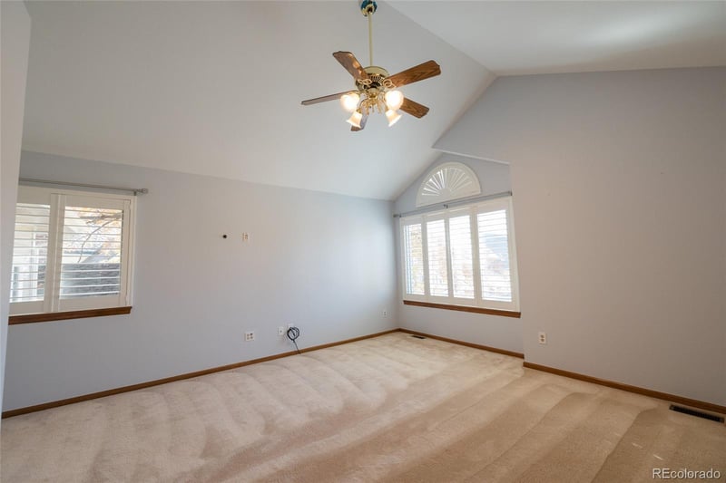 6021 Warren Ct, Lakewood, CO 80227