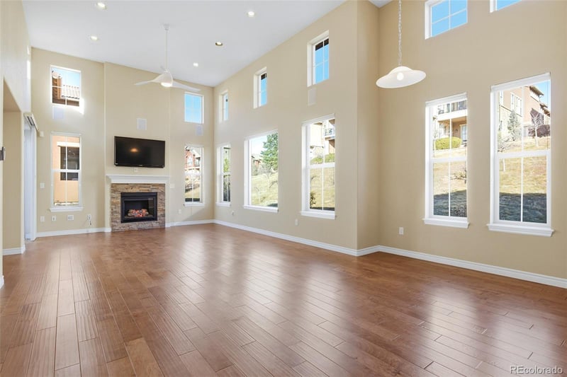 9470 Sori Ln, Highlands Ranch, CO 80126