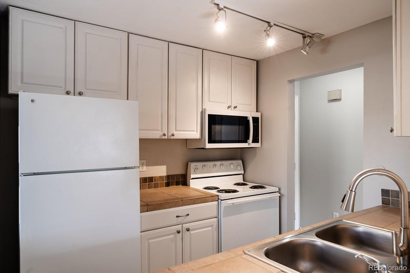 4074 Atchison Way #101, Aurora, CO 80014