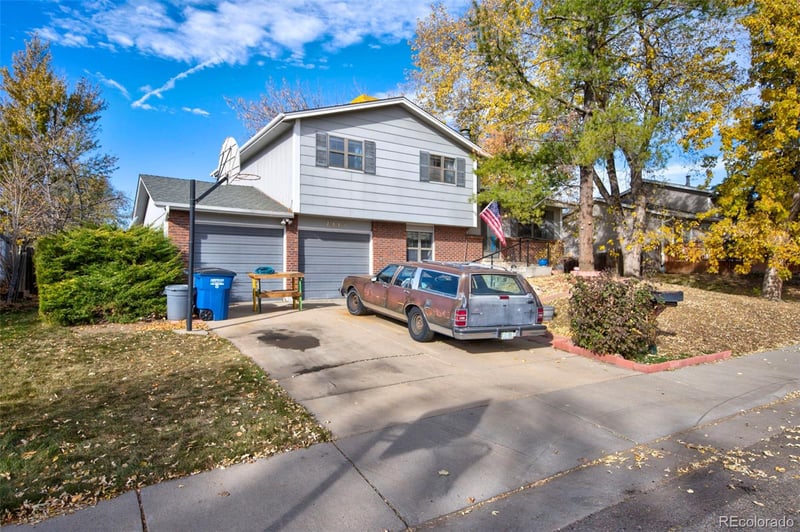 7447 Newland St, Arvada, CO 80003