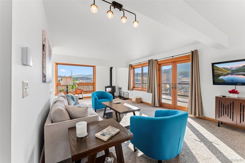 1195 Palmers Dr, Silverthorne, CO 80498