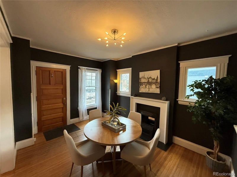 1161 Elizabeth St, Denver, CO 80206