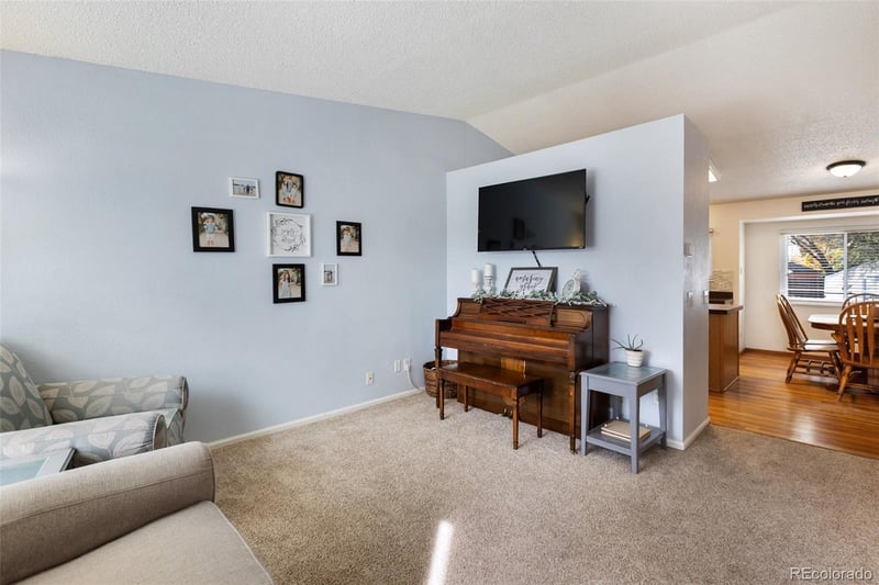 5933 Fossil Dr, Colorado Springs, CO 80923