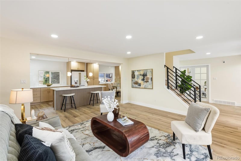 6708 Portland Ave, Littleton, CO 80128