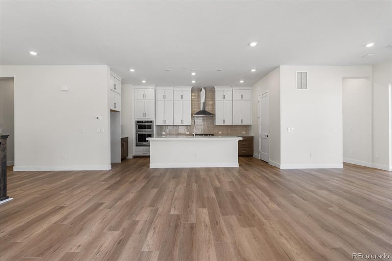 6739 Fawn Path Ln, Castle Pines, CO 80108