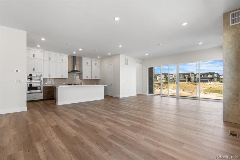 6739 Fawn Path Ln, Castle Pines, CO 80108