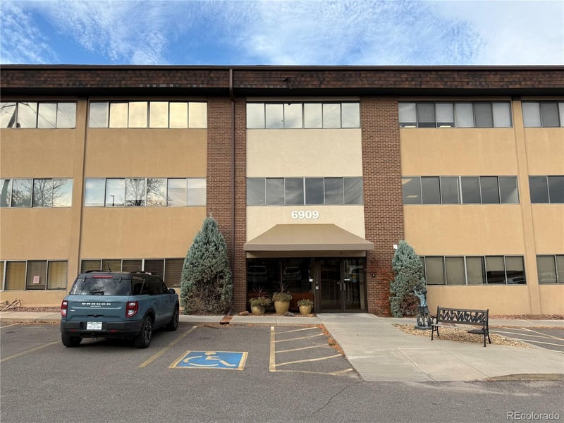 6909 Holly Cir #250, Centennial, CO 80112