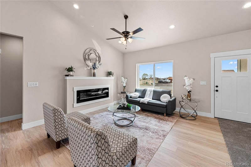 571 Campbell Dr, Pueblo West, CO 81007