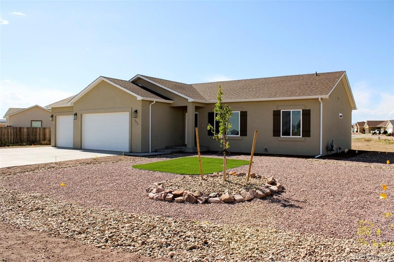 571 Campbell Dr, Pueblo West, CO 81007