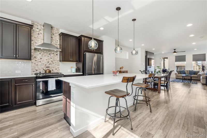 15098 Gladshine Dr, Parker, CO 80134